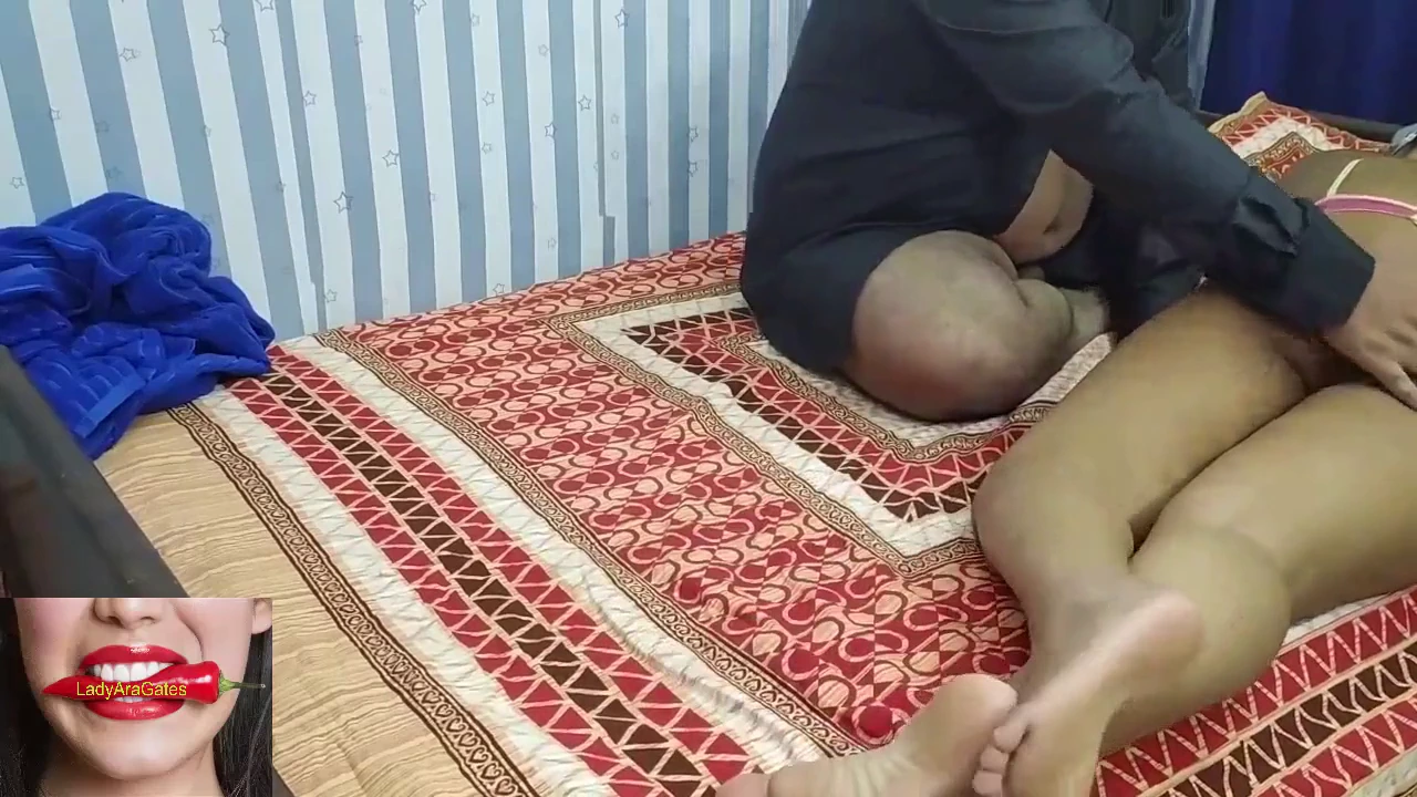 Watch देसी भाभी को बिस्तर पर मसनारी स्टाइल में चोदा, देसी साड़ी वाली भाभी की सेक्स बिस्तर पर, चोदा चोदी, देसी भाभी की सेक्स porn movies and download Nadia Styles, Savana Styles, कमबख्त streaming porn to your phone